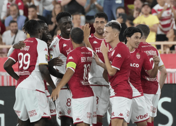 包含加时末段摩纳哥调整名单以备欧篮联巴塞罗那队长鼓劲备战英超，网友：瓦伦西亚今晚完成体检的词条