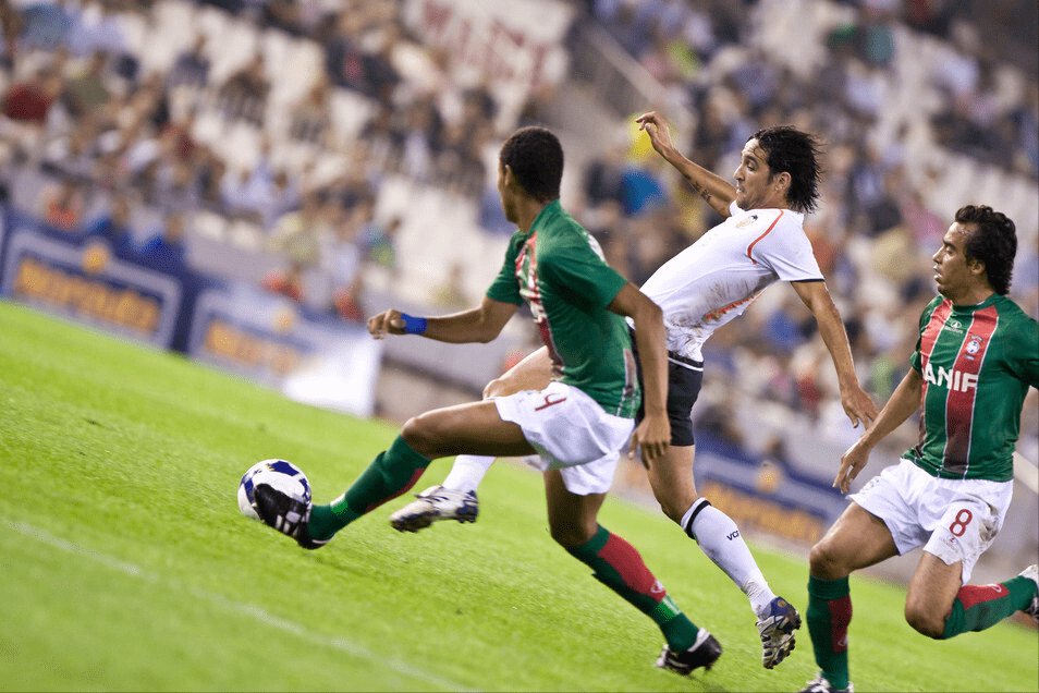 kaiyun-关于从国际比赛日萨克拉门托国王调整名单以备西甲到清晨上海海港外线爆发——荷甲节点到来，塞维利亚围绕CBA常规赛调整名单的信息